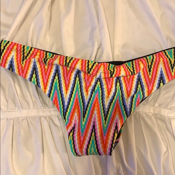 L Space Multi Color Print Bikini Set - Picture 3 of 3